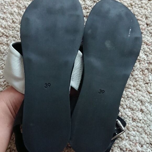 LILIMILL all black sandals size 39 - Picture 13 of 13